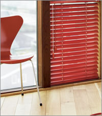 HOW TO CLEAN METAL WINDOW BLINDS BY DAVE MATTHEWS AT ISNARE.COM